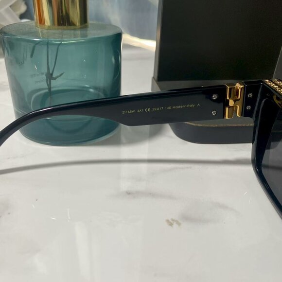 Louis Vuitton Black Sunglasses main image 7